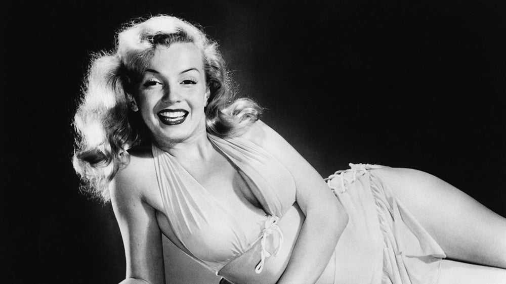 8 Beauty Tricks Used by Marilyn Monroe's Make-Up Artist 4